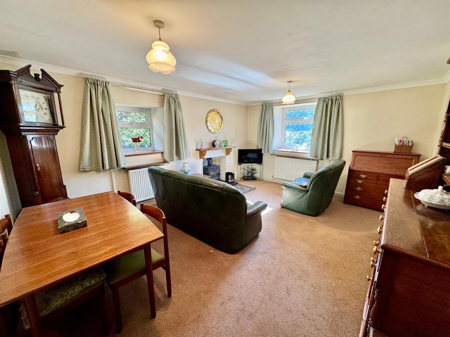 PHOTO-2025-10-16-14-22-12 (4).jpg